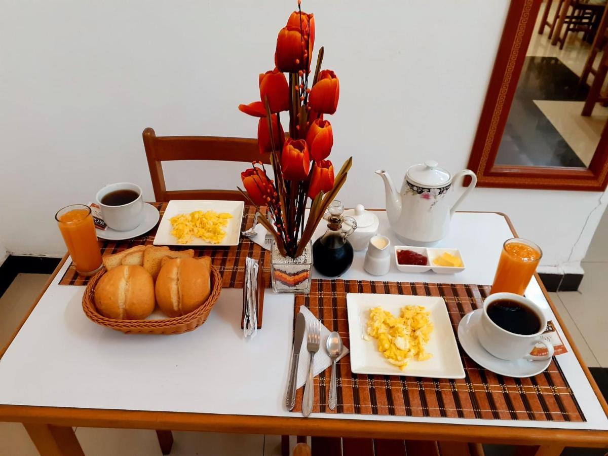 Hotel La Casa Miraflores ليما المظهر الخارجي الصورة